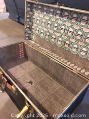 MaxSold Auction: Trunk - Longmont (Colorado, USA) PARTNER MANAGED Estate Sale Online Auction - Whitehall Drive