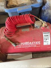 MaxSold Auction: 20 Gallon Air Compressor / Portable Air Tank - Saanich (British Columbia, Canada) PARTNER MANAGED Moving Online Auction - Treetop Heights