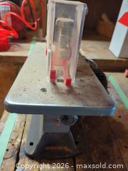 MaxSold Auction: Delta Corded Electric Scroll Saw - Saanich (British Columbia, Canada) PARTNER MANAGED Moving Online Auction - Treetop Heights