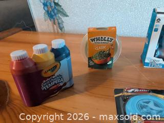 MaxSold Auction: Assorted miniatures Toys & Crafts Lot - Ottawa (Ontario, Canada) SELLER MANAGED Downsizing Online Auction - Regiment Avenue