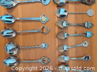 MaxSold Auction: Lot of 26 Vintage Souvenir Collector Spoons - Ottawa (Ontario, Canada) SELLER MANAGED Downsizing Online Auction - Regiment Avenue