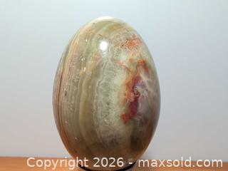 MaxSold Auction: Polished Stone Eggs and Slab/Slice, Set of 4+ (Small & Medium) - Ottawa (Ontario, Canada) SELLER MANAGED Downsizing Online Auction - Regiment Avenue