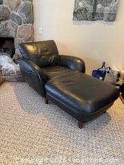 MaxSold Auction: Italsofa Black Leather Chaise Lounge - Markham (Ontario, Canada) SELLER MANAGED Moving Online Auction - Hammok Crescent