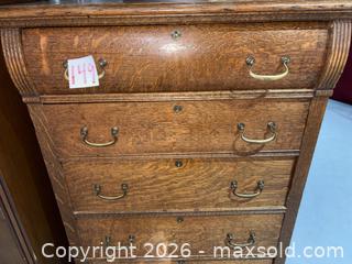 MaxSold Auction: Antique Solid Oak 5-Drawer Dresser in Medium Oak Finish - Warwick (Rhode Island, USA) SELLER MANAGED Reseller Online Auction - Warwick Avenue