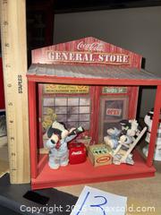 MaxSold Auction: Coca-Cola 1999 Limited Edition Polar Bear Resin Collectible Set (7 pcs) - Warwick (Rhode Island, USA) SELLER MANAGED Reseller Online Auction - Warwick Avenue