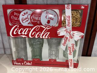 MaxSold Auction: Coca-Cola Collectible Lot — Assorted Branded Items - Warwick (Rhode Island, USA) SELLER MANAGED Reseller Online Auction - Warwick Avenue