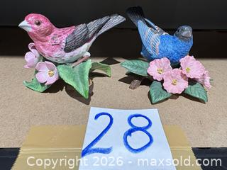 MaxSold Auction: Lenox Porcelain Bird Figurines — Purple Finch & Blue Grosbeak - Warwick (Rhode Island, USA) SELLER MANAGED Reseller Online Auction - Warwick Avenue