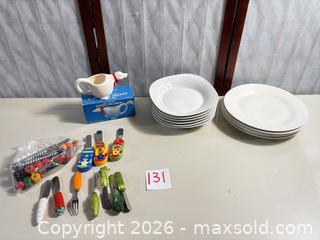 MaxSold Auction: Mixed White Ceramic Tableware Set — Royal Norfolk Plates & Vintage Goose Creamer - Warwick (Rhode Island, USA) SELLER MANAGED Reseller Online Auction - Warwick Avenue