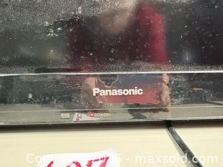MaxSold Auction: Panasonic TC-L32C3 32-inch LCD TV - Warwick (Rhode Island, USA) SELLER MANAGED Reseller Online Auction - Warwick Avenue