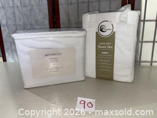 MaxSold Auction: Tumbled & South Street Loft King White Polyester Sheet Set - Warwick (Rhode Island, USA) SELLER MANAGED Reseller Online Auction - Warwick Avenue