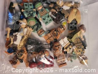 MaxSold Auction: Star Wars lego figures - Hamilton (Ontario, Canada) SELLER MANAGED Downsizing Online Auction - Cochrane Rd.