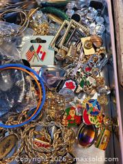 MaxSold Auction: Tin box of mixed jewelry - Hamilton (Ontario, Canada) SELLER MANAGED Downsizing Online Auction - Cochrane Road