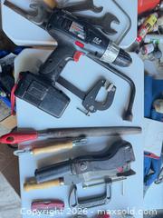 MaxSold Auction: Assorted Hand and Power Tools (Mixed Lot) - Surrey (British Columbia, Canada) SELLER MANAGED Estate Sale Online Auction -  16 Avenue