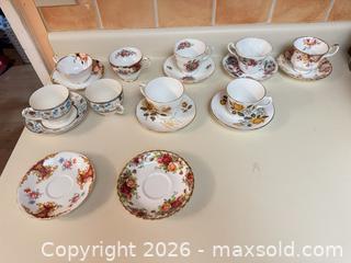MaxSold Auction: Lot of ~24 Bone China Teacups & Saucers - Floral Gold Trim - Surrey (British Columbia, Canada) SELLER MANAGED Estate Sale Online Auction -  16 Avenue