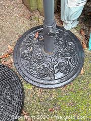 MaxSold Auction: Lot of Teal/Cream Patio Umbrellas with 3 Black Metal Bases - Surrey (British Columbia, Canada) SELLER MANAGED Estate Sale Online Auction -  16 Avenue