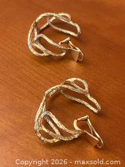 MaxSold Auction: 14K Solid Gold Modernist Textured Clip Earrings  - Toronto (Ontario, Canada) SUPER SHORT NOTICE PARTNER MANAGED Estate Sale Online Auction -  Wellington Street East (CONDO)