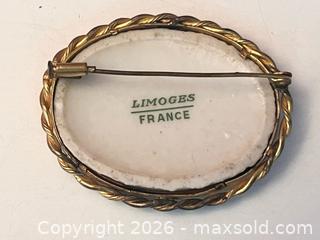 MaxSold Auction: Limoges France Hand-Painted Porcelain Brooch – Romantic Scene - Toronto (Ontario, Canada) SUPER SHORT NOTICE PARTNER MANAGED Estate Sale Online Auction -  Wellington Street East (CONDO)