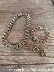 MaxSold Auction: Vintage 1950s–60s Coiled Link Gold-Tone Necklace, Bracelet & Earrings Set – Lisner Style - Toronto (Ontario, Canada) SUPER SHORT NOTICE PARTNER MANAGED Estate Sale Online Auction -  Wellington Street East (CONDO)