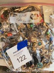 MaxSold Auction: Costume Jewelry Lot, 50+ Pieces - Vienna (Virginia, USA) PARTNER MANAGED Estate Sale Online Auction - Mill Wheel Lane