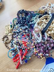 MaxSold Auction: Mixed Lot of Necklaces — Costume & Vintage Styles (10+ pcs) - Vienna (Virginia, USA) PARTNER MANAGED Estate Sale Online Auction - Mill Wheel Lane