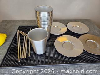 MaxSold Auction: Cocktails/Bar/Entertaining Lot - Hamilton (Ontario, Canada) SELLER MANAGED Estate Sale Online Auction - Bishopsgate Ave.