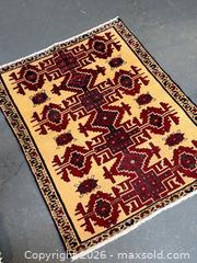MaxSold Auction: Persian rug handmade  - Toronto (Ontario, Canada) SUPER SHORT NOTICE SELLER MANAGED Downsizing Online Auction - Eglinton Avenue East