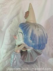 MaxSold Auction: Large Lladro "Pensive Clown" Porcelain Bust (#5129) – Excellent Condition - San Jose (California, USA) SELLER MANAGED Downsizing Online Auction - North 24th Street