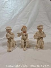 MaxSold Auction: Vintage Lusterware Ceramic Musician Figurines - Set of 3 - Made in Japan - San Jose (California, USA) SELLER MANAGED Downsizing Online Auction - North 24th Street