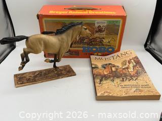 MaxSold Auction: 1976 Breyer Hobo The Double Lazy Heart Ranch Gift Set - Menlo Park (California, USA) SELLER MANAGED Downsizing Online Auction - Henderson Place