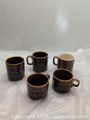 MaxSold Auction: 5 hornsea heirloom mugs - Victoria (British Columbia, Canada) SELLER MANAGED Reseller Online Auction - Island Highway
