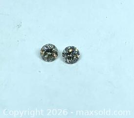 MaxSold Auction: TWO (0.08CTW) NATURAL! SI-VS ROUND DIAMONDS  - Toronto (Ontario, Canada) PARTNER MANAGED Downsizing Online Auction - Queen Street East