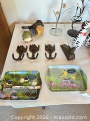 MaxSold Auction: Mixed Home Decor Lot: Trays, Figurines, Candle Holders, Hooks - Acme (Alberta, Canada) SELLER MANAGED Moving Online Auction - Township Road 292