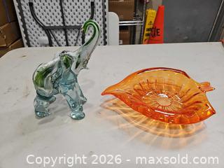MaxSold Auction: Blown Glass Lot: Aqua Elephant Figurine & Orange Leaf Bowl - Toronto (Ontario, Canada) PARTNER MANAGED Reseller Online Auction - Coldwater Road