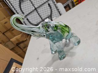 MaxSold Auction: Blown Glass Lot: Aqua Elephant Figurine & Orange Leaf Bowl - Toronto (Ontario, Canada) PARTNER MANAGED Reseller Online Auction - Coldwater Road