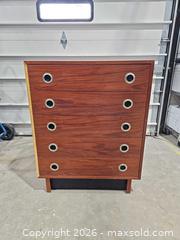 MaxSold Auction: Mid-Century Modern Teak Finish Dresser, 6 Drawers - Toronto (Ontario, Canada) PARTNER MANAGED Reseller Online Auction - Coldwater Road