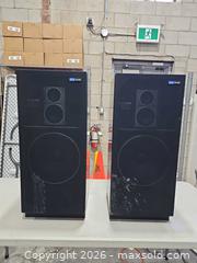 MaxSold Auction: Pioneer CS-539 Floorstanding Speakers (Pair) - Toronto (Ontario, Canada) PARTNER MANAGED Reseller Online Auction - Coldwater Road