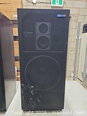 MaxSold Auction: Pioneer CS-539 Floorstanding Speakers (Pair) - Toronto (Ontario, Canada) PARTNER MANAGED Reseller Online Auction - Coldwater Road