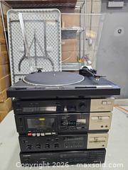 MaxSold Auction: Pioneer stereo component system — PL-230 turntable, SA-530 amp, CT-330 - Toronto (Ontario, Canada) PARTNER MANAGED Reseller Online Auction - Coldwater Road