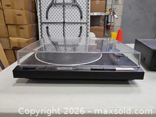 MaxSold Auction: Pioneer stereo component system — PL-230 turntable, SA-530 amp, CT-330 - Toronto (Ontario, Canada) PARTNER MANAGED Reseller Online Auction - Coldwater Road