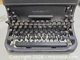 MaxSold Auction: Remington Rand Manual Typewriter, Black Metal - Toronto (Ontario, Canada) PARTNER MANAGED Reseller Online Auction - Coldwater Road