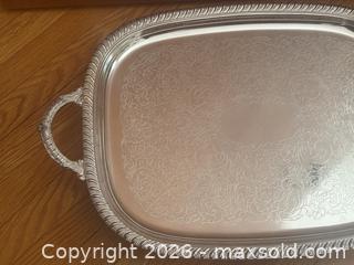 MaxSold Auction: Beautiful Leonard Italian Silver Plate Two Handled Serving Platter - Ottawa (Kanata) (Ontario, Canada) SELLER MANAGED Estate Sale Online Auction - Country Lane West