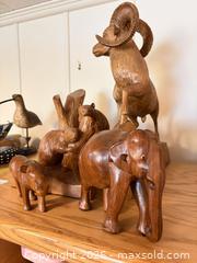 MaxSold Auction: Animal sculpture, statue, figures  - Toronto (Ontario, Canada) PARTNER MANAGED Estate Sale Online Auction - Glencairn Avenue