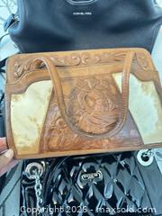 MaxSold Auction: Assorted Bags  - Toronto (Ontario, Canada) PARTNER MANAGED Estate Sale Online Auction - Glencairn Avenue