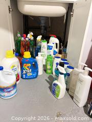 MaxSold Auction: Cleaning supplies  - Toronto (Ontario, Canada) PARTNER MANAGED Estate Sale Online Auction - Glencairn Avenue