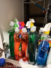 MaxSold Auction: Cleaning supplies  - Toronto (Ontario, Canada) PARTNER MANAGED Estate Sale Online Auction - Glencairn Avenue