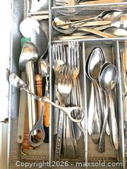 MaxSold Auction: Cutlery - Toronto (Ontario, Canada) PARTNER MANAGED Estate Sale Online Auction - Glencairn Avenue