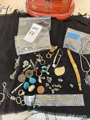 MaxSold Auction: Jewelry  - Toronto (Ontario, Canada) PARTNER MANAGED Estate Sale Online Auction - Glencairn Avenue