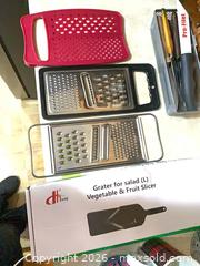 MaxSold Auction: Kitchen cutting utensil and more - Toronto (Ontario, Canada) PARTNER MANAGED Estate Sale Online Auction - Glencairn Avenue