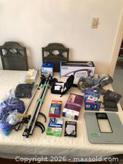 MaxSold Auction: Medical Aids And More  - Toronto (Ontario, Canada) PARTNER MANAGED Estate Sale Online Auction - Glencairn Avenue