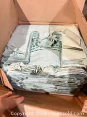 MaxSold Auction: Sandals, plastic bag, mats - Toronto (Ontario, Canada) PARTNER MANAGED Estate Sale Online Auction - Glencairn Avenue